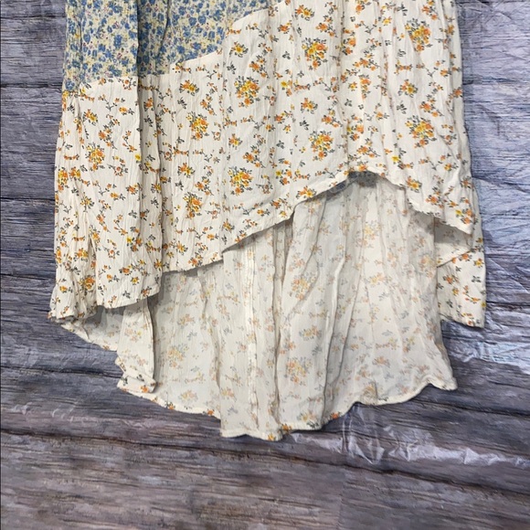 American Eagle Outfitters Asymmetrical Floral Skirt - Picture 4 of 8
